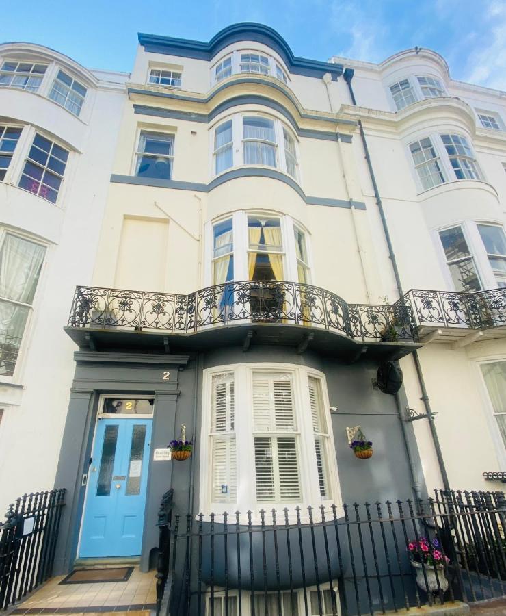 Innit Blue Sky Hove Exterior foto